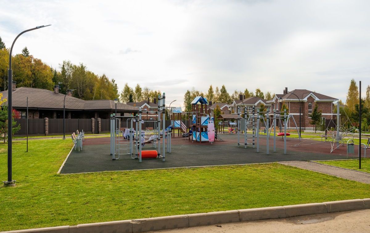 DSCF2070.jpg
